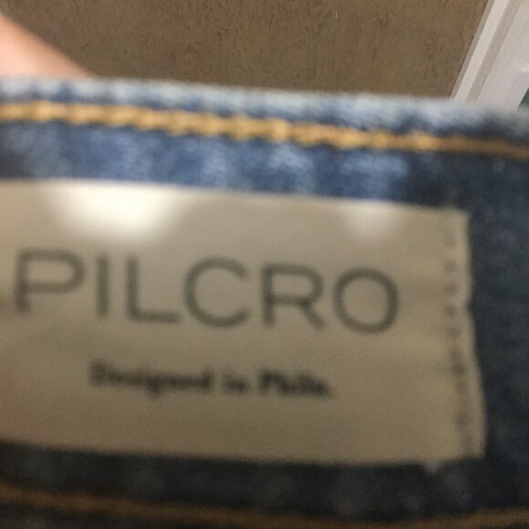 Pilcro jeans size 30 barrel/wide leg excellent used condition worn 2 times denim - Picture 6 of 7